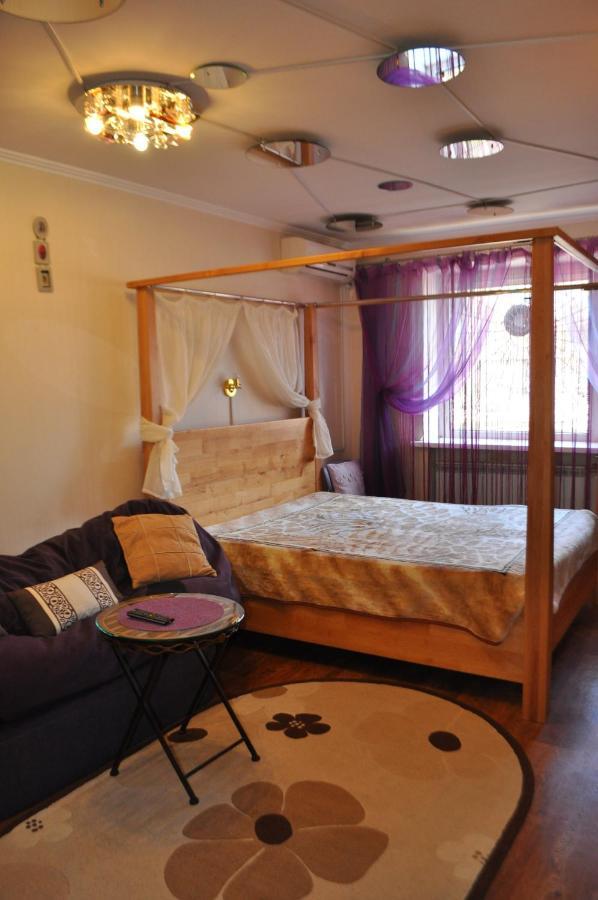 Cozy Apartments Near The Mcdonalds Kremenchuk Luaran gambar